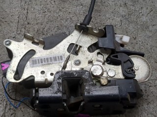 Замок двери правый передний, ориг. номер A6397201935, Mercedes Vito W639 2003-2010