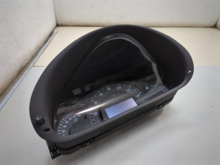 Щиток приборов (приборная панель) Mercedes C W203 2000-2004, левый руль, A2035402747