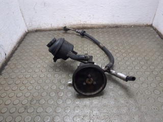 Насос гидроусилителя руля (ГУР) Mercedes C W203 2004-2008, левый руль, A0024669401