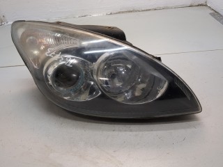 Фара (передняя) правая Hyundai i30 2007-2010, 921022R010