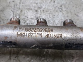 Рампа (рейка) топливная, ориг. номер 1427937, 6G9Q9D280AA, Ford Mondeo 2006-2010