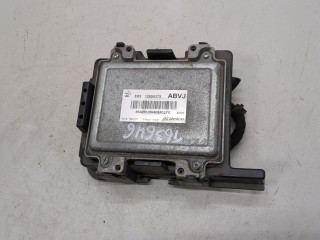 Блок управления двигателем Opel Meriva 2010-2014, 12659379