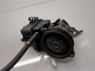 Насос гидроусилителя руля (ГУР) Mercedes C W204 2007-2011, левый руль, A0064662601