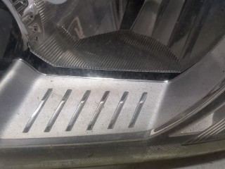 Фара (передняя) левая, ориг. номер LR001572, Land Rover Freelander 2 2006-2010