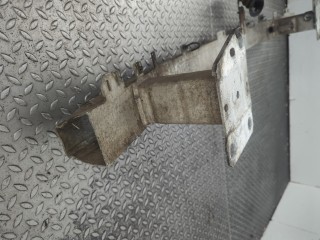Усилитель бампера передний, Renault Scenic 2009-2012