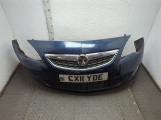 Бампер передний Opel Astra 2006-2014, 13264403