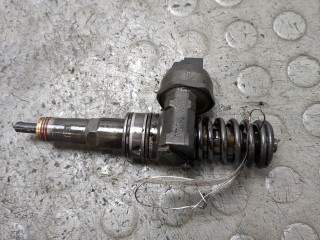 Форсунка топливная, ориг. номер 038130073AG, 038130079GX, Volkswagen Passat 2005-2010
