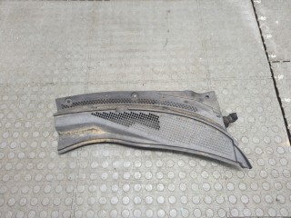 Жабо под дворники (дождевик) правое переднее Nissan Primera P12 2001-2008, 66862AU310