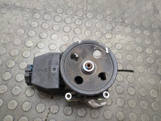 Насос гидроусилителя руля (ГУР) Mercedes C W202 1997-2001, левый руль, A0024663001