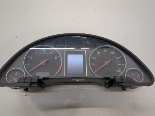 Щиток приборов (приборная панель) Audi A4 2000-2006, левый руль, 8E0920950K