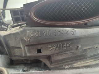 Компрессор кондиционера, ориг. номер A0022303211, Mercedes C W204 2007-2011