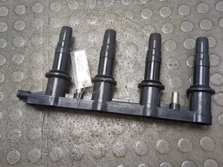 Катушка зажигания Opel Astra 2006-2014, 55584404