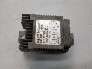 Блок управления вентиляторами Mercedes Vaneo 2001-2005, A0255453232