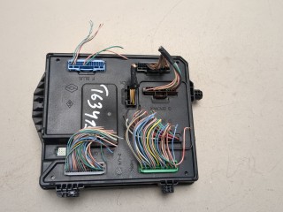 Блок управления бортовой сети (Body Control Module) Renault Megane 2008-2014, 284B13640R