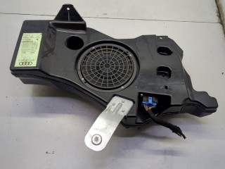 Сабвуфер Audi A3 2008-2013, 8P4035382E