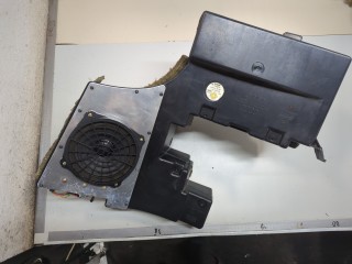 Сабвуфер Audi A4 1994-1999, 8D9035381C