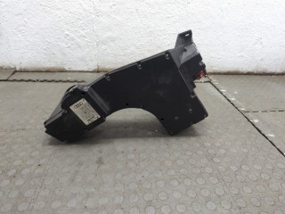 Сабвуфер, Audi A6 1997-2001
