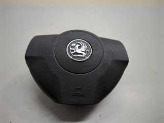 Подушка безопасности водителя Opel Zafira B 2008-2014, левый руль, 13111349