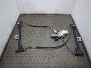 Стеклоподъёмник крышки багажника Land Rover Freelander 1 2003-2006, CVH101150