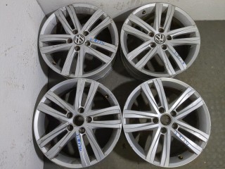 Комплект литых дисков Volkswagen Jetta 2014-2019, 5C0601025AN