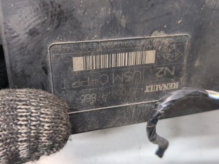 Блок управления BSM (Блок предохранителей), ориг. номер 8200481866, Renault Megane 2006-2009