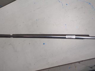 Молдинг стекла (боковое) правое заднее, ориг. номер 7572160080, Lexus GX 2002-2009