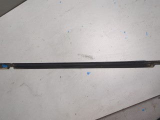 Молдинг стекла (боковое) правое заднее, ориг. номер 7572160080, Lexus GX 2002-2009