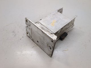 Кронштейн усилителя бампера левый передний, ориг. номер 8K0807133D, Audi A4 2011-2015