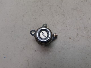 Кнопка открывания багажника с крышки, ориг. номер 893862055, Audi 80 1986-1992