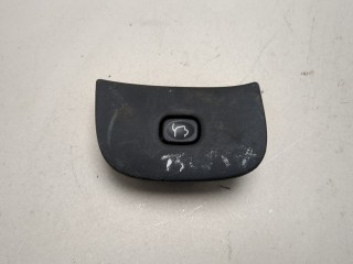 Кнопка открывания багажника с крышки Jeep Cherokee 2013-2018, M0A15697AC