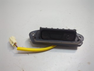 Кнопка открывания багажника с крышки Mitsubishi Outlander 2012-2015, 5810A077