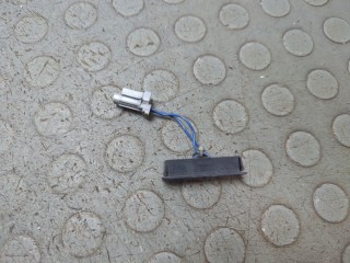 Кнопка открывания багажника с крышки Nissan Note E11 2005-2008, 25380-9U00A