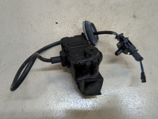 Электропривод запирания бака Volkswagen Jetta 2010-2014, 5C6810773H