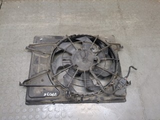 Вентилятор радиатора Hyundai i30 2010-2012, 1.4 л, МКПП, 253802R050
