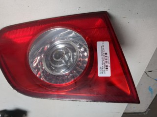 Фонарь крышки багажника левый, ориг. номер 3C9945093A, Volkswagen Passat 2005-2010