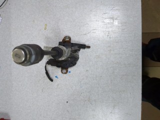 Замок капота, ориг. номер 4895286, 3M5116700BC, Ford Focus 2007-2011