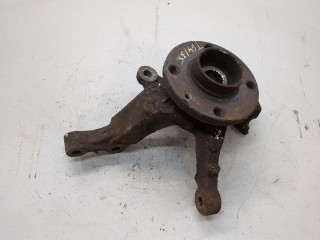 Ступица (кулак, цапфа) правая передняя Nissan Micra K12E 2003-2005, 40204AX600