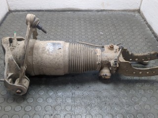 Амортизатор подвески правый передний Audi Q7 2009-2015, 7L8616040D
