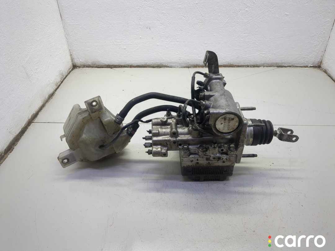 Блок АБС, насос (ABS, ESP, ASR) Toyota Prius 2012-2016, фото 2