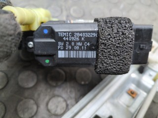 Стеклоподъемник электрический левый передний, ориг. номер 8201010926, Renault Megane 2006-2009