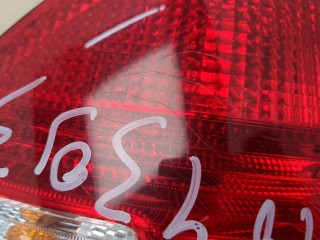 Фонарь (задний) правый, ориг. номер 5J6945112A, Skoda Fabia 2007-2010