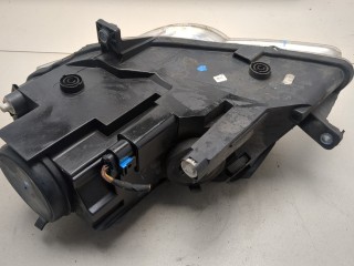 Фара (передняя) правая, ориг. номер 3C0941006T, Volkswagen Passat 2005-2010