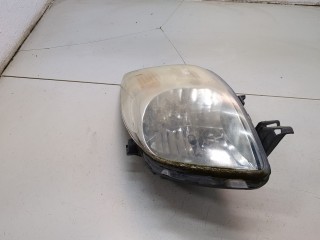 Фара (передняя) правая, ориг. номер 81110-0D130, Toyota Yaris 2005-2009
