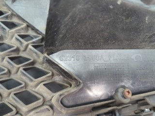 Решетка радиатора, Nissan Note E12 2012-2016