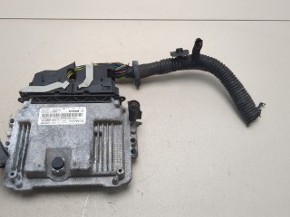 Блок управления двигателем Ford Focus 2011-2015, CV6A12B684BB