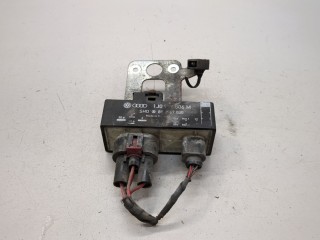 Блок управления вентиляторами Skoda Fabia 2007-2010, 1J0919506M
