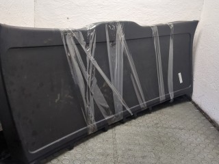 Обшивка крышки (двери) багажника, ориг. номер A1667400370, Mercedes ML W166 2011-2015