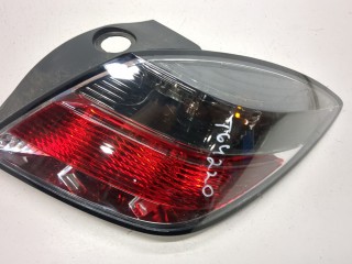 Фонарь (задний) правый Opel Astra 2006-2014, 1222118