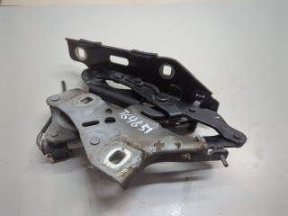Петля капота правая, Audi A4 2015-2020