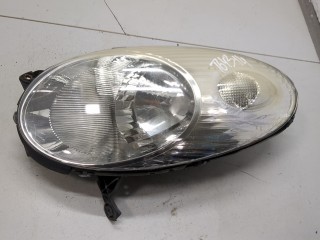 Фара (передняя) правая Nissan Micra K12E, 26010BC400